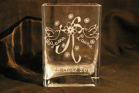 Vase rectangle personnalisee par la gravure pour un mariage